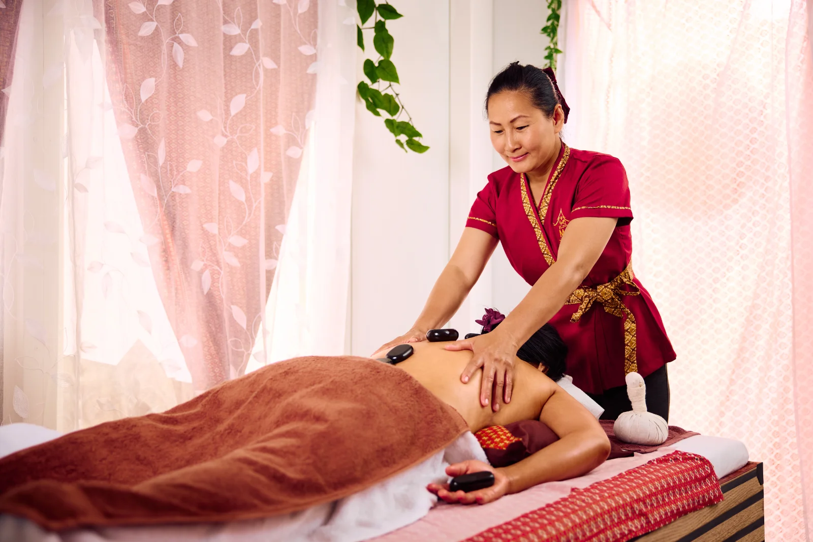 MOI Wellness- & Thai-Massagen Impression Thai Öl Massage